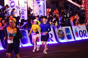 BIB: 
                            <button type="button" onclick="openModal(24279367)" class="btn btn-primary btn-sm float-right btn-popup" data-toggle="modal" data-target=".modal-high-quality">
                        <i class="fas fa-shopping-cart"></i> Add to Cart
                    </button>
                                            <button type="button" onclick="isThisMe(24279367, true)" class="btn btn-success btn-sm float-right btn-popup btn-isme hidden" data-toggle="tooltip" data-placement="bottom" title="นี่คือรูปของคุณใช่ไหม คลิกที่นี่เพื่อเอาเข้าอัลบั้ม">
                        <i class="fas fa-plus"></i> Add to album
                    </button>
                    <button type="button" onclick="isThisMe(24279367, false)" class="btn btn-warning btn-sm float-right btn-popup btn-isnotme hidden">
                        <i class="fas fa-ban"></i> Remove from album
                    </button>